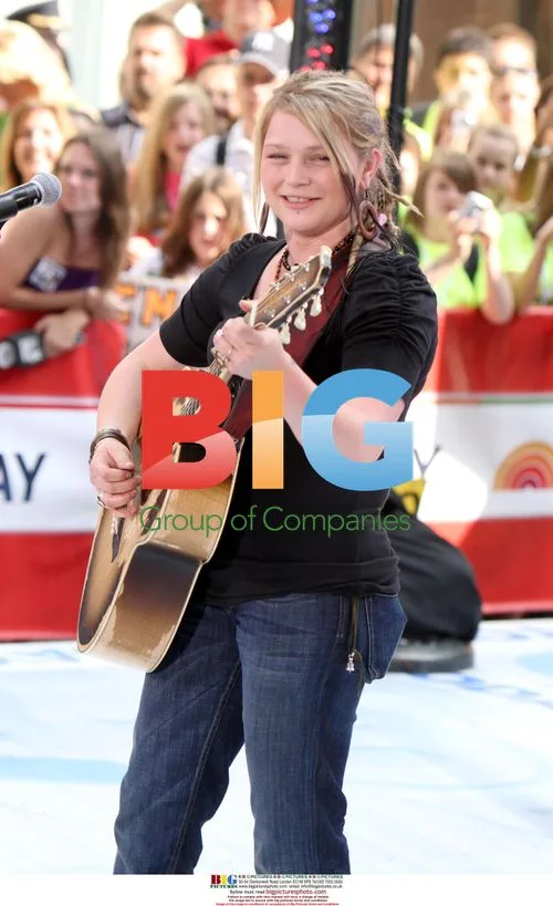 Crystal Bowersox at Today Show Concert