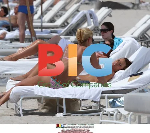 Simone Lambe Swimming in Miami