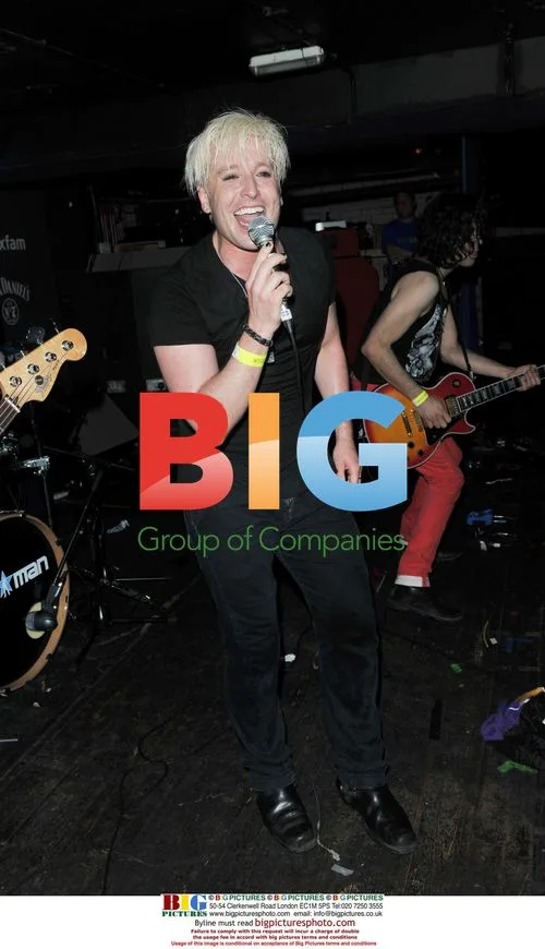 Starman Group Performs Live at Moho Club