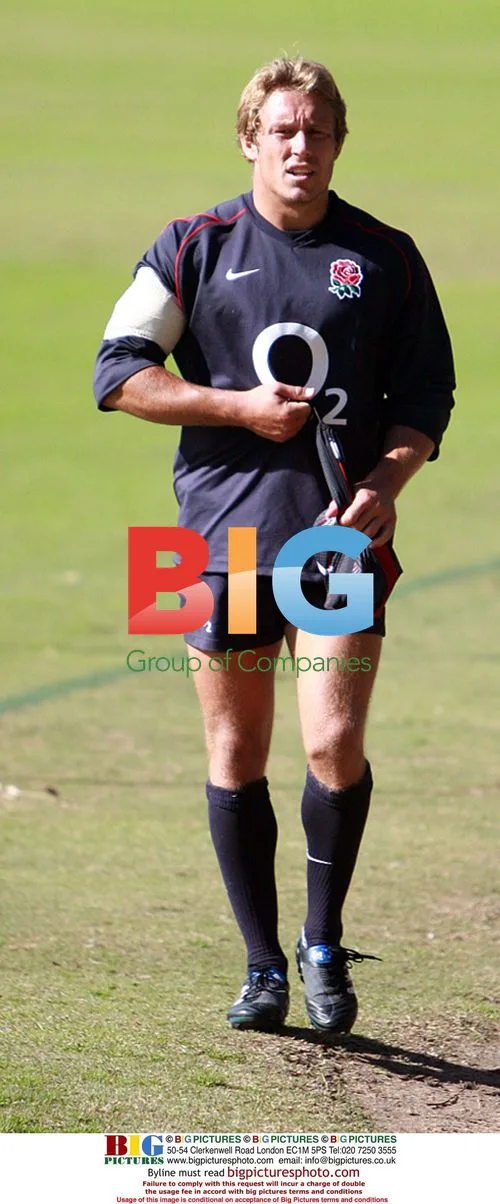 Jonny Wilkinson training with England rugby team