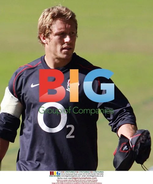 Jonny Wilkinson Training with England
