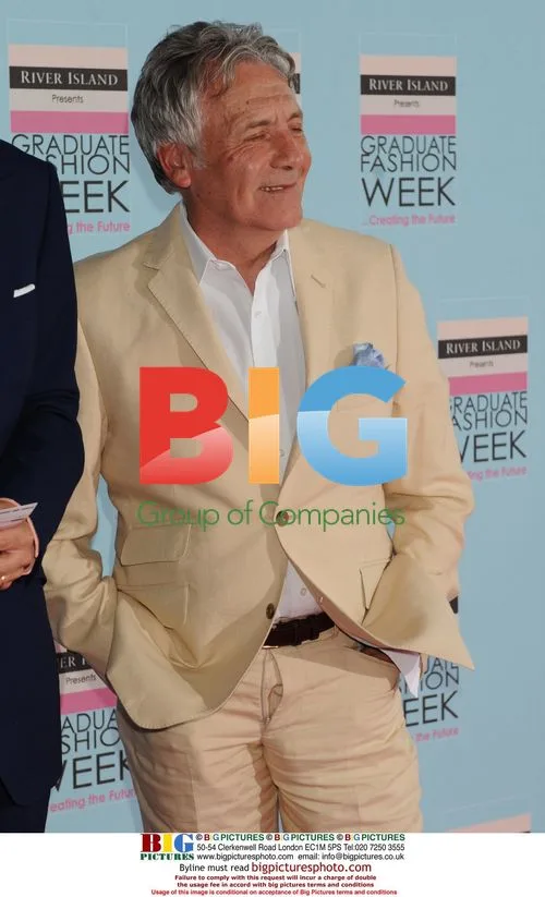 Jeff Banks wardrobe malfunction at Fashion Week