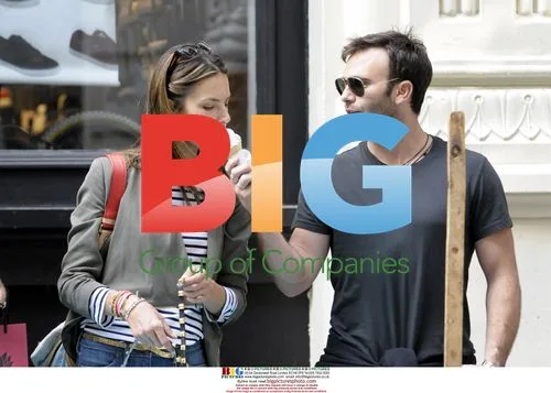 Alessandra Ambrosio and friends shopping in NYC