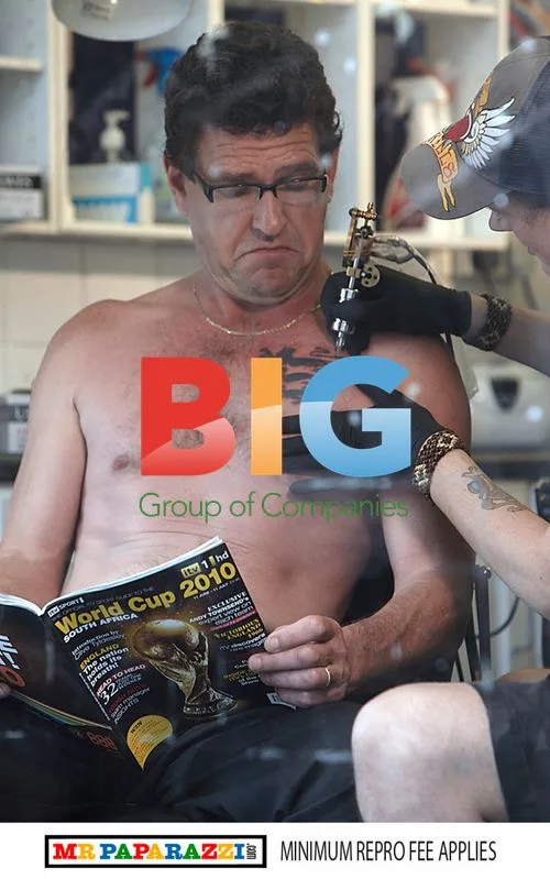 Fabio Capello Gets Tattoo with England Look-alikes