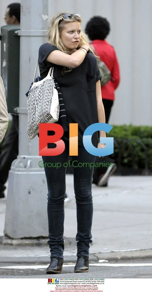 Charlotte Ronson hails cab in NYC