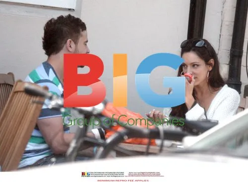 Kelly Brook and Danny Cipriani's Lunch Date
