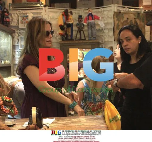 Kelly Preston Pregnant Shopping in Rio