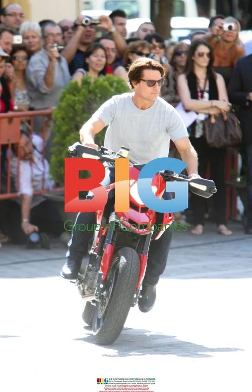Tom Cruise and Cameron Diaz in Sevilla