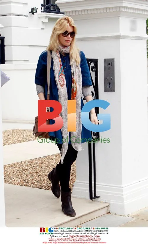 Claudia Schiffer Registers Baby in London