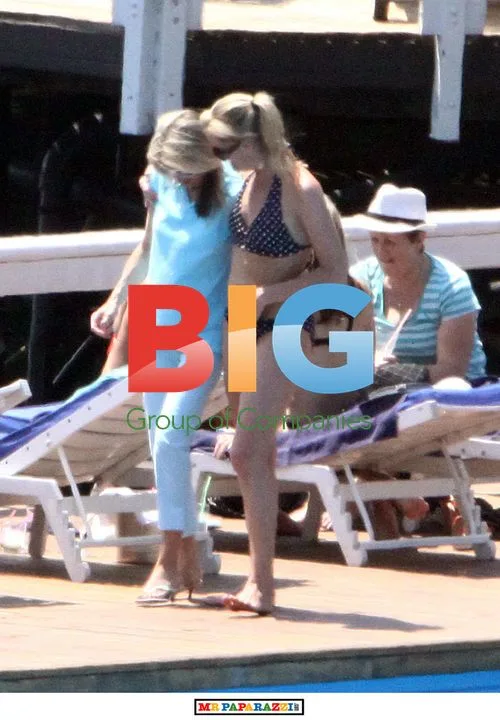Celebs Lounge in Italy for Wedding