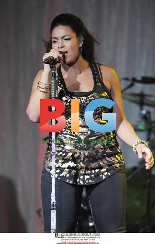 Jordin Sparks Performs Live in Fort Lauderdale