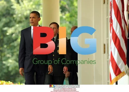 Obama Announces Petraeus to Replace McChrystal