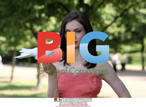 Sophie Ellis-Bextor Launches Sky Broadband