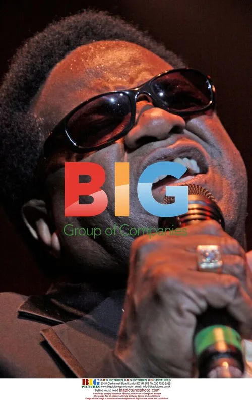 Al Green Performs Live in Manchester