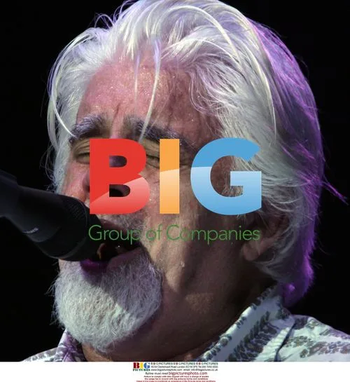 Michael McDonald Live Performance