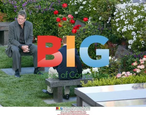 Redmond O'Neal visits Farrah Fawcett's grave