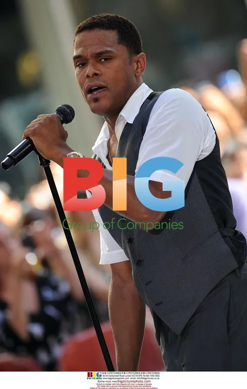 Maxwell Performing on 'Today' Show