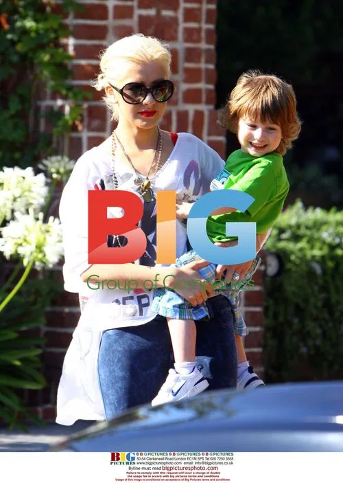 Christina Aguilera and Son Visit Friend