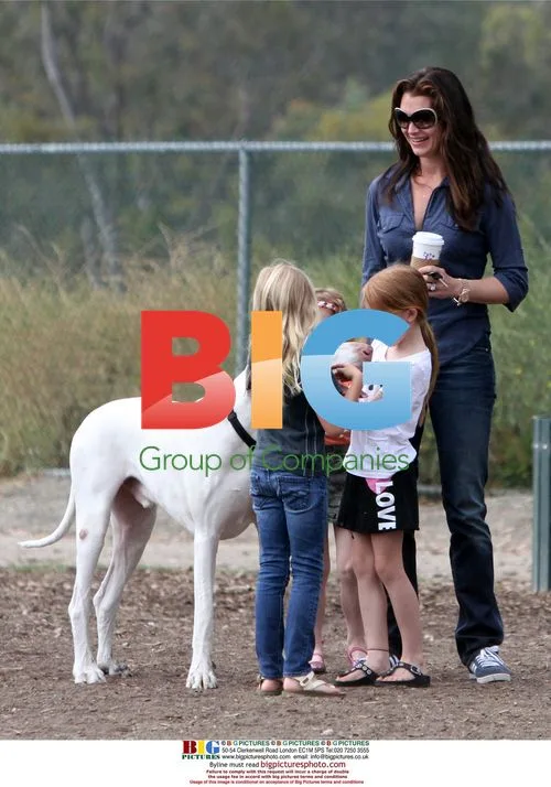 Brooke Shields with Daughters at Dog Park