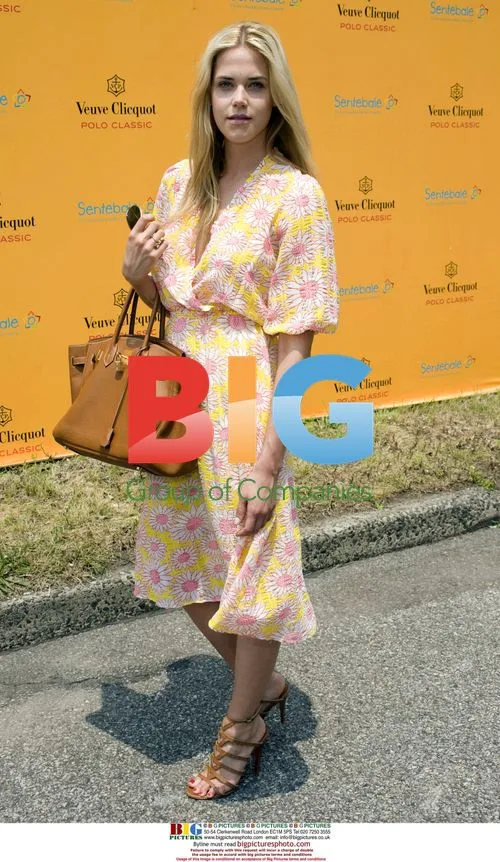 Byrdie Bell at 2010 Manhattan Polo Classic