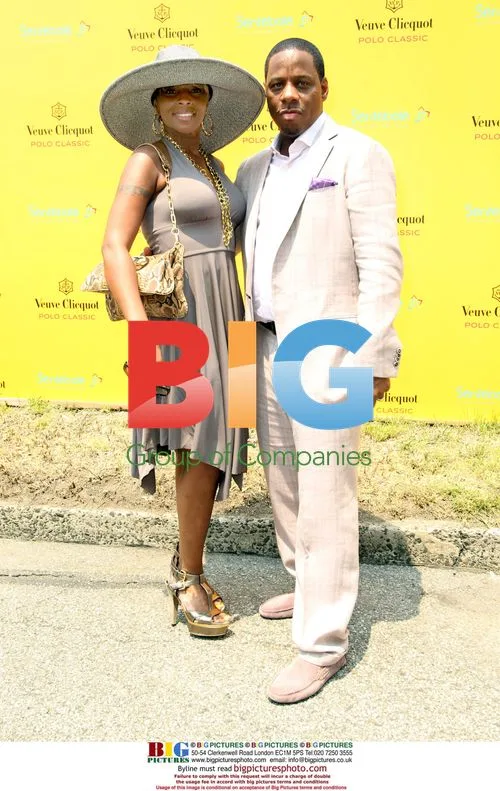 Mary J. Blige and Kendu Isaacs at 2010 Polo Classic