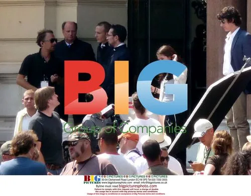 Leighton Meester, Luke Bracey, Katie Cassidy and Selena Gomez film in Monaco