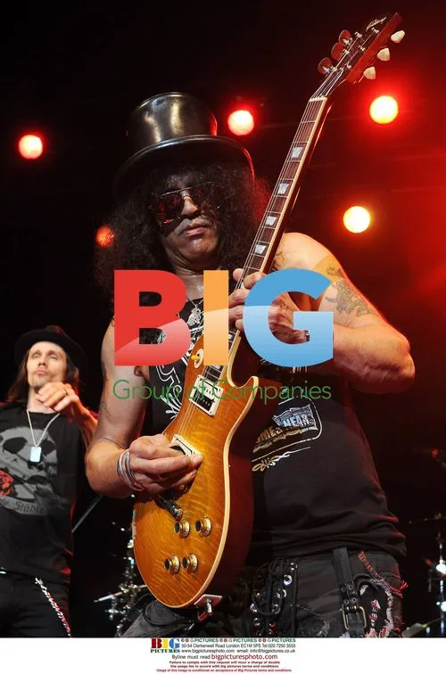 Slash Performs In Dublin