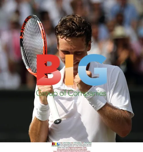 Tomas Berdych Beats Roger Federer at Wimbledon