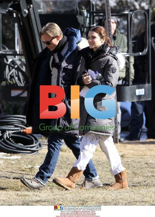 Daniel Craig and Rachel Weisz on 'Dream House' set