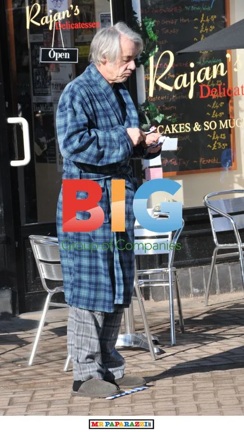 Roger Lloyd Pack as Trigger on Set