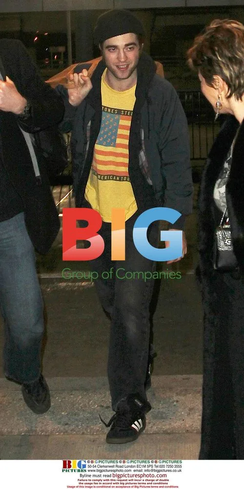 Robert Pattinson at JFK Airport