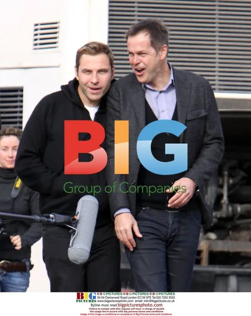 David Walliams takes break in Peter Jones' Maybach car