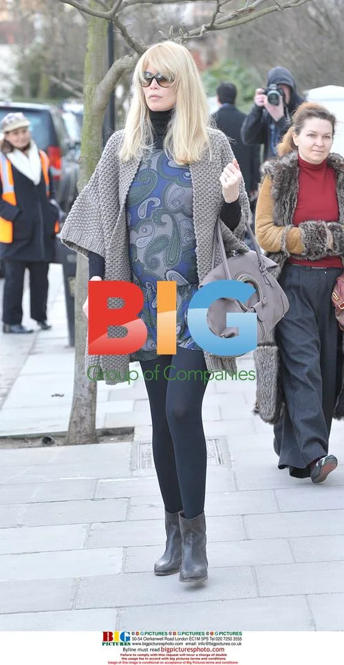Claudia Schiffer on school run