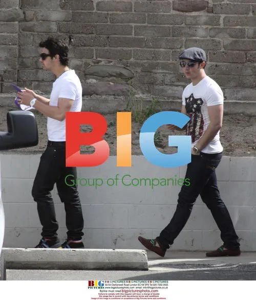 Jonas Brothers on set of 'JONAS'