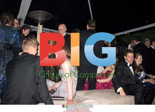 Celebs Attend Vanity Fair Oscar Party