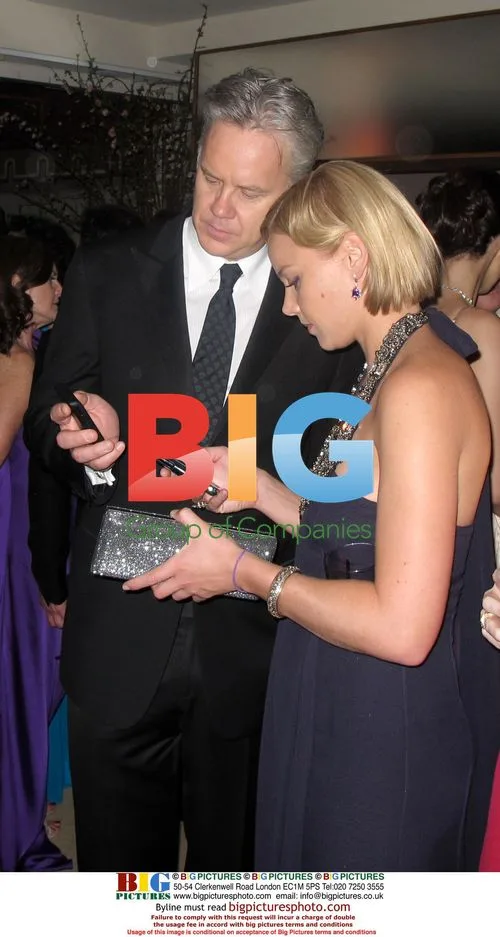 Celebrities Attend Vanity Fair Oscar Party
