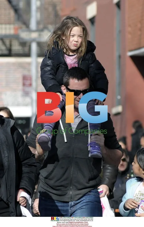 Hugh Jackman Picks Up Daughter from School