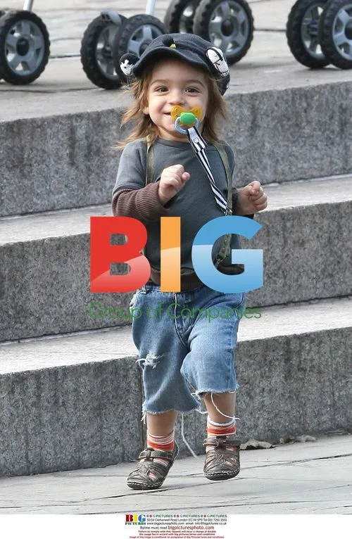 Matthew McConaughey with son at Central Park Zoo