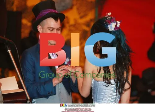Big Brother 7 Winner Pete Bennett's Fancy Dress Wedding