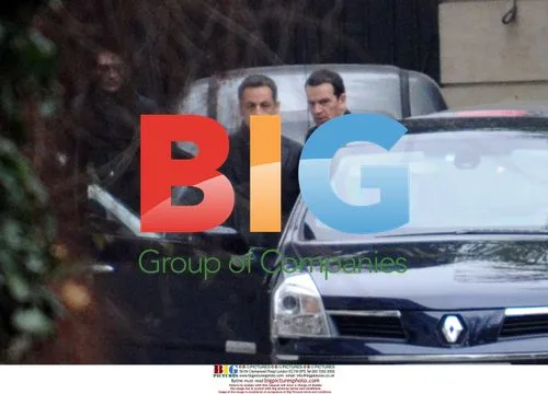 Sarkozy Visits First Lady Carla's Home
