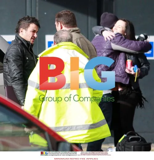 Peter Andre Greeted by Mystery Woman