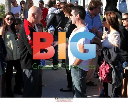 Simon Cowell and Mezhgan Hussainy Shopping in Malibu