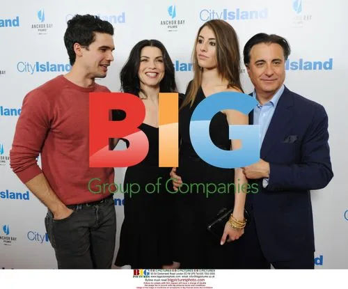 Steven Strait, Julianna Margulies at "City Island" premiere
