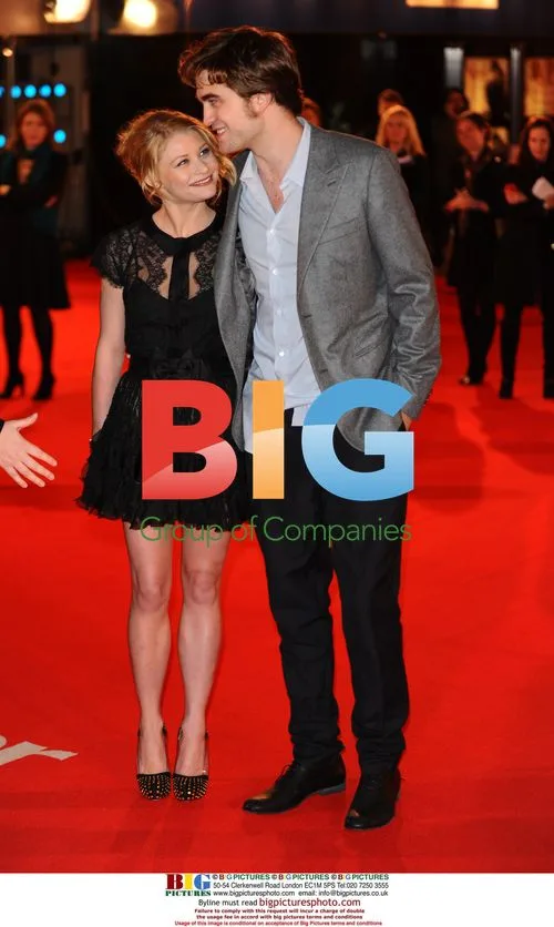 Emilie de Ravin and Robert Pattinson at "Remember Me" Premiere