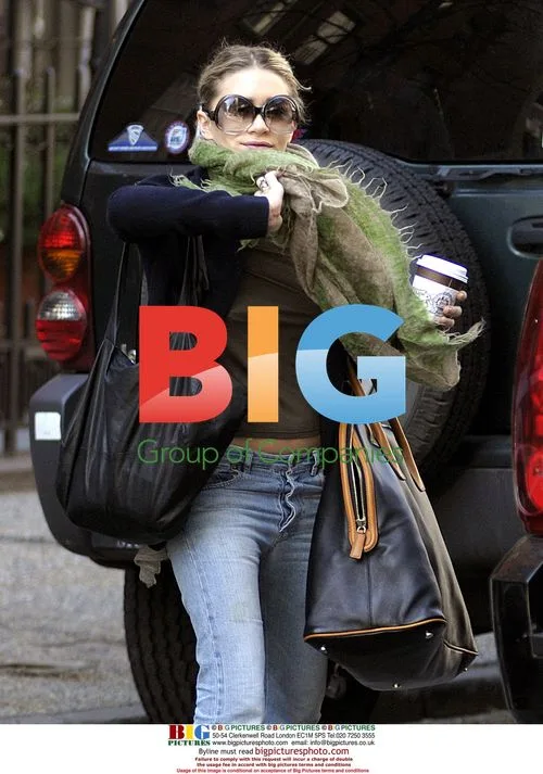 Ashley Olsen Leaving NYC Apartment