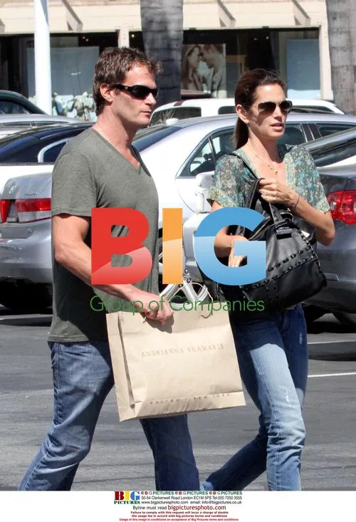 Cindy Crawford shopping in Malibu