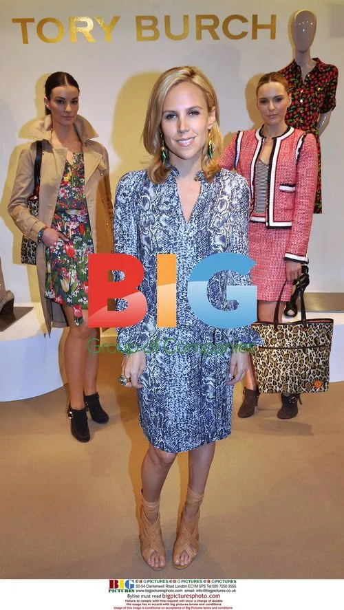 Tory Burch Launches Fashion Targets Breast Cancer