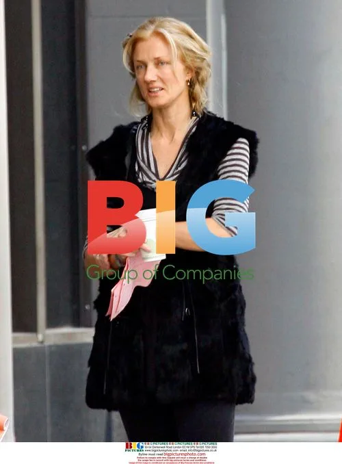 Joely Richardson on Set