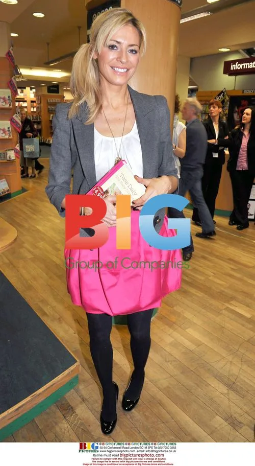 Tess Daly meets 2-year-old namesake at book signing