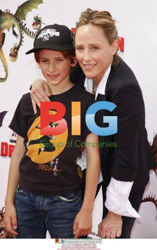 Kim Raver at "How To Train Your Dragon" Premiere